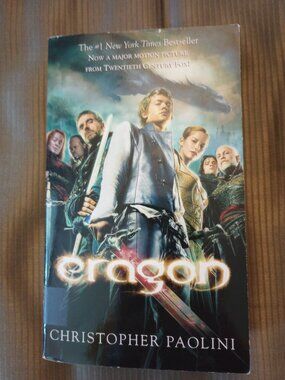 Eragon paperback book (Inheritance Cycle #1)